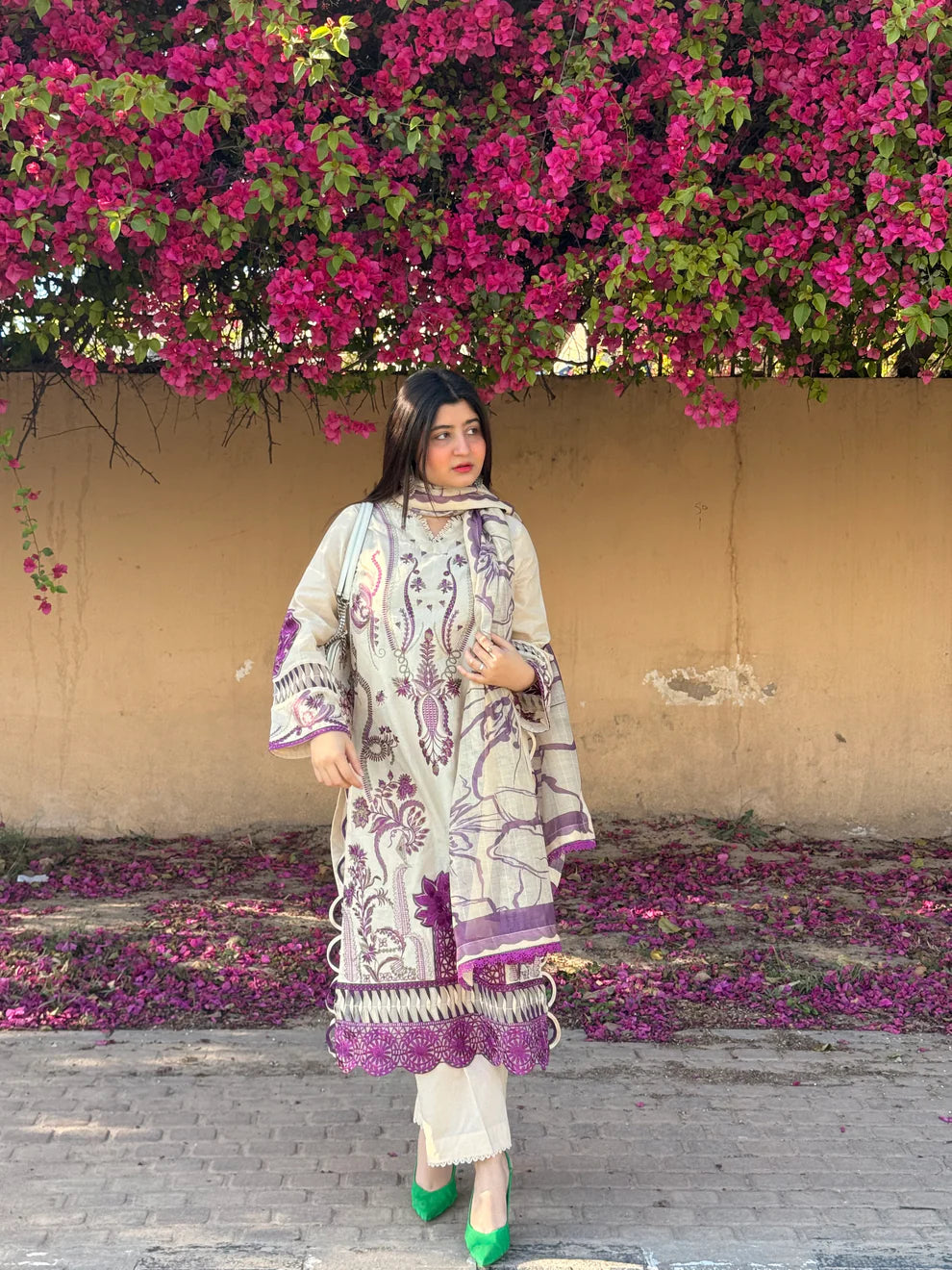 Off White Embroidered 3-Piece Suit with Dupatta