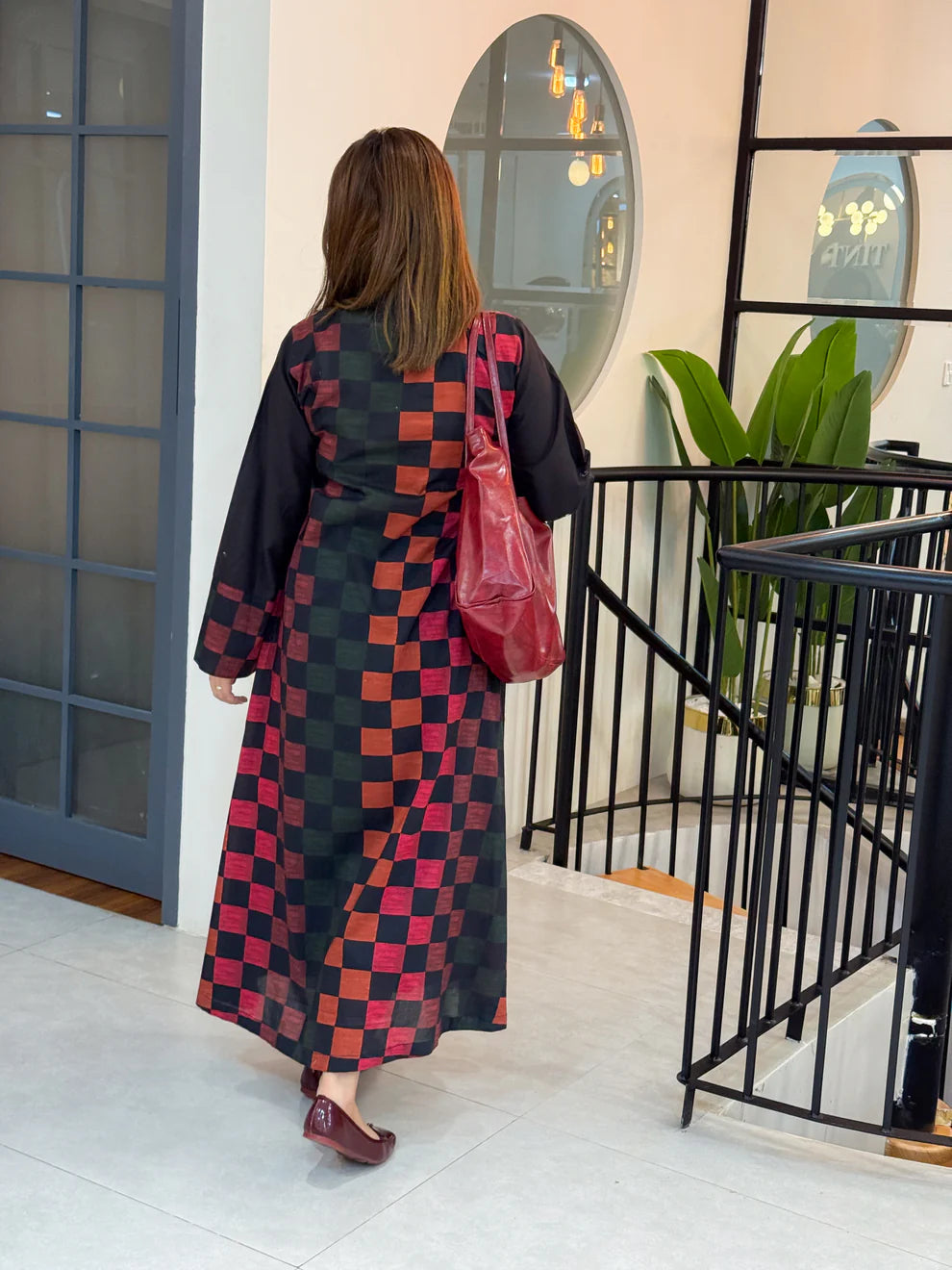 Black Lawn Embroidered Frock – Elegant Eastern Style