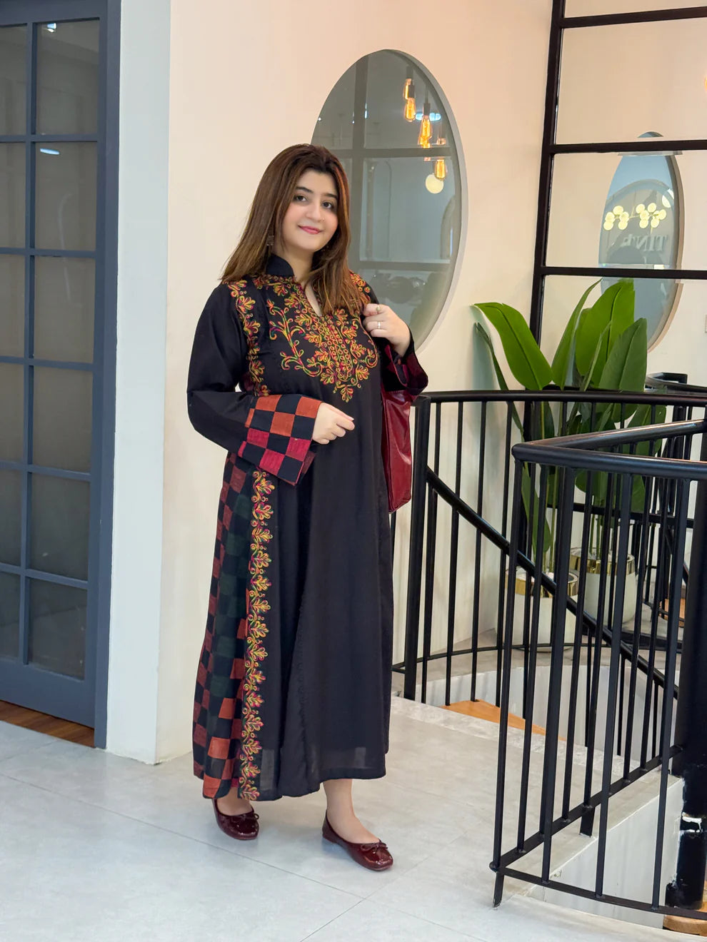 Black Lawn Embroidered Frock – Elegant Eastern Style