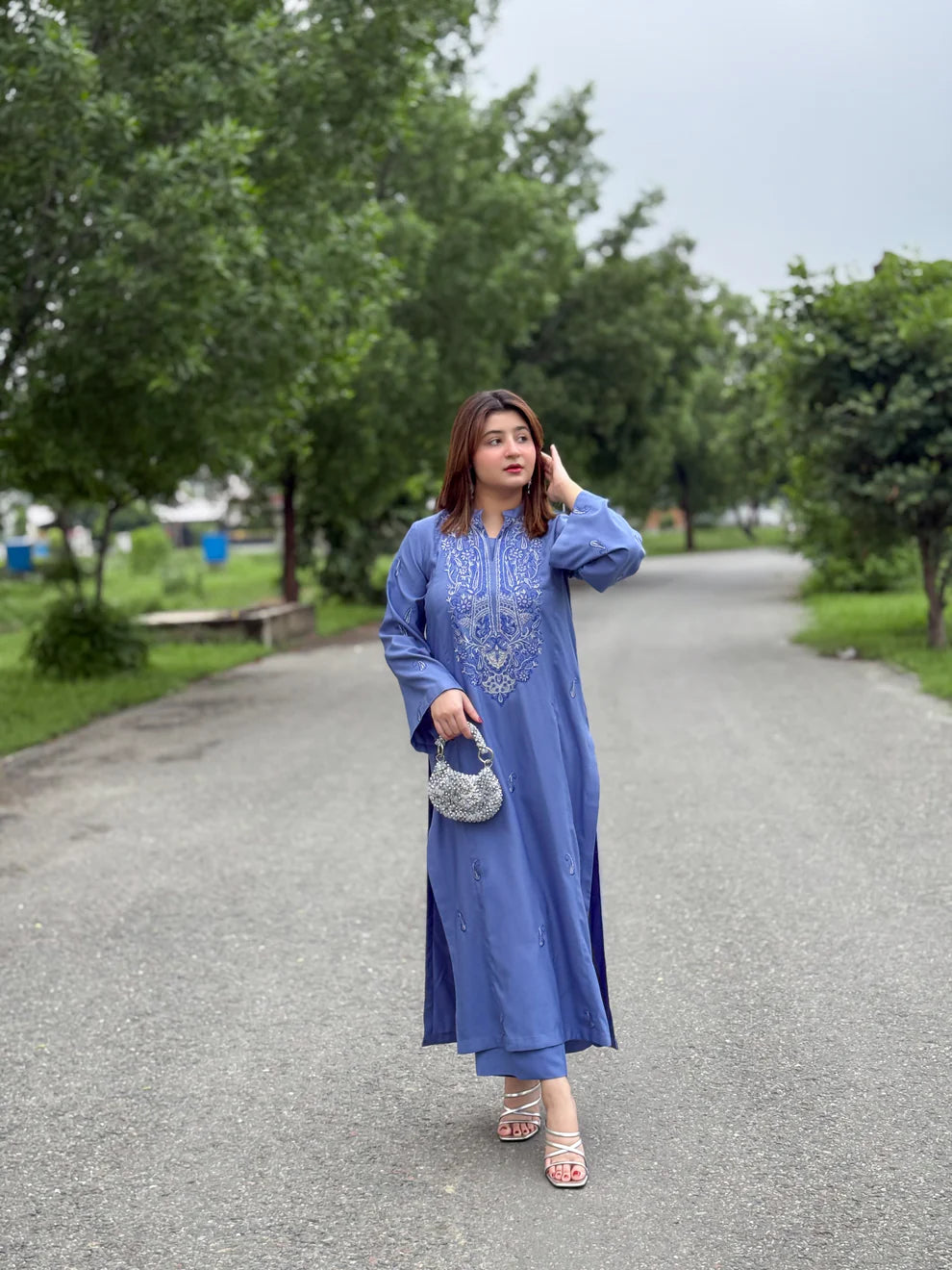 2 Piece Embroidered Winter Karandi Suit – Blue Elegance