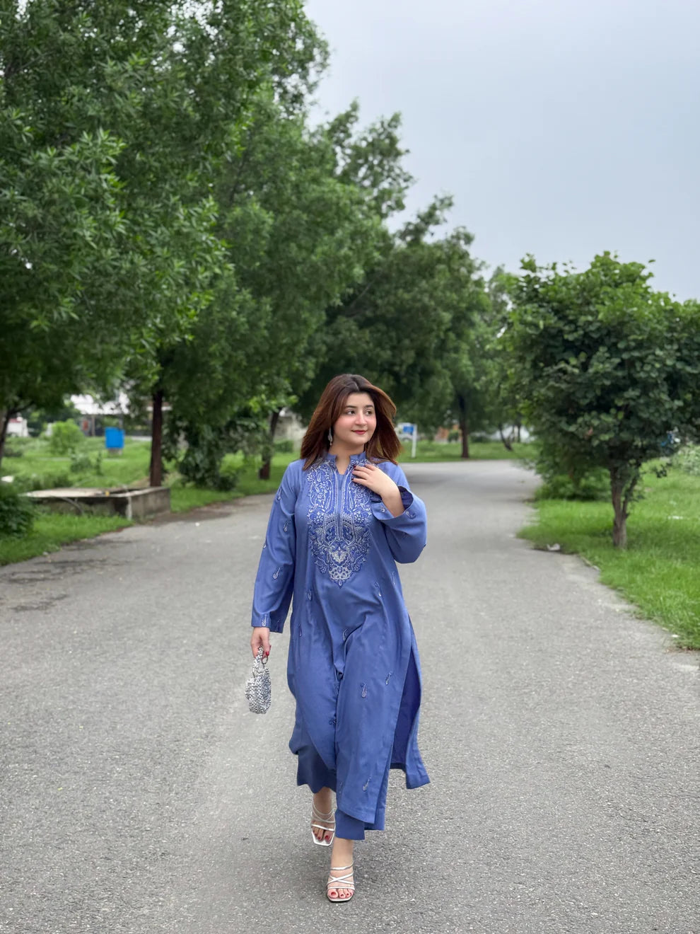 2 Piece Embroidered Winter Karandi Suit – Blue Elegance