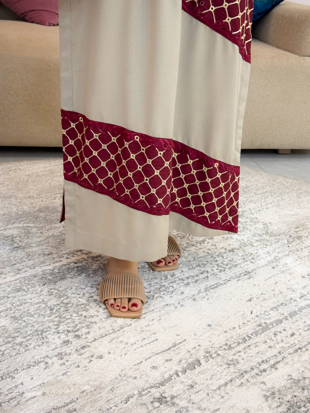 Skin Embroidered 2-Piece Winter Karandi Suit