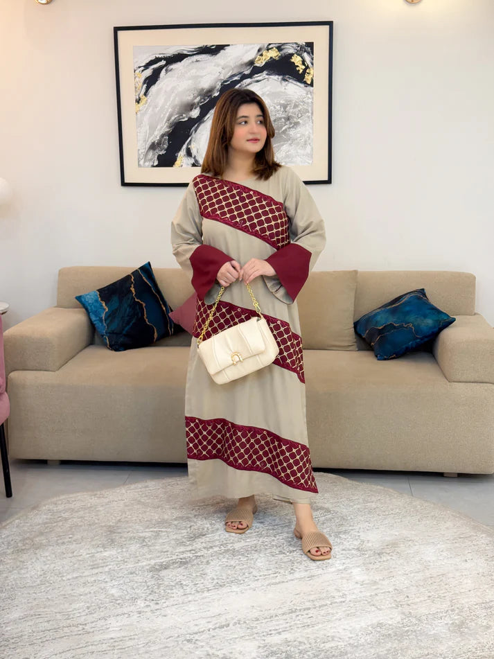 Skin Embroidered 2-Piece Winter Karandi Suit