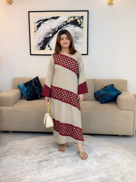 Skin Embroidered 2-Piece Winter Karandi Suit
