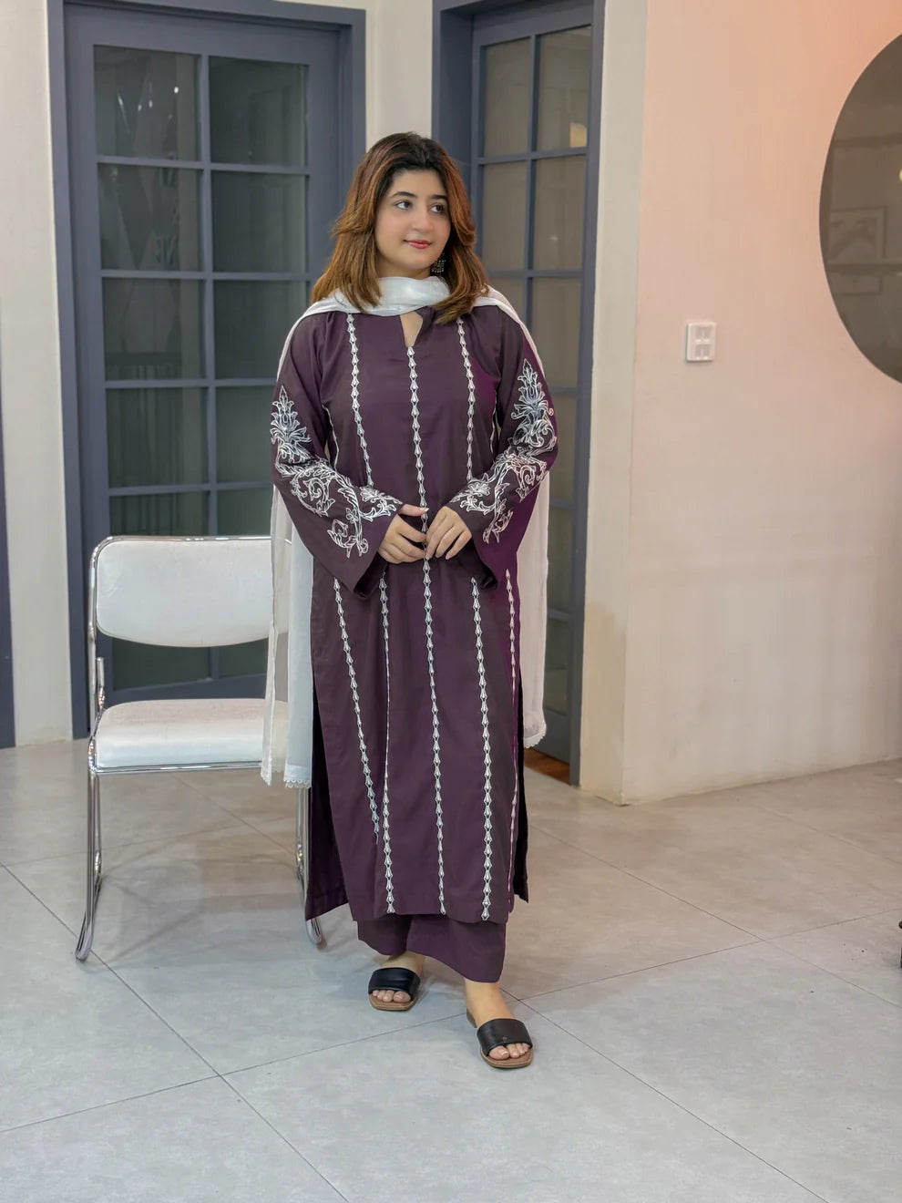 Purple Embroidered 3-Piece Suit – Mid-Season Collection