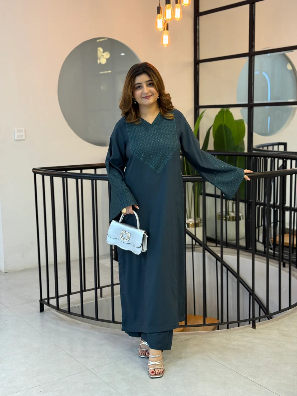 Winter Karandi Embroidered 2-Piece Suit – Green