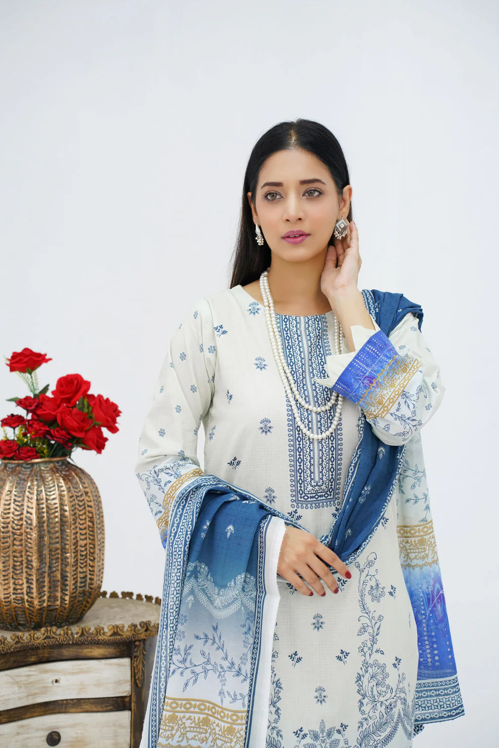 Blue & White Printed Winter 3-Piece Suit