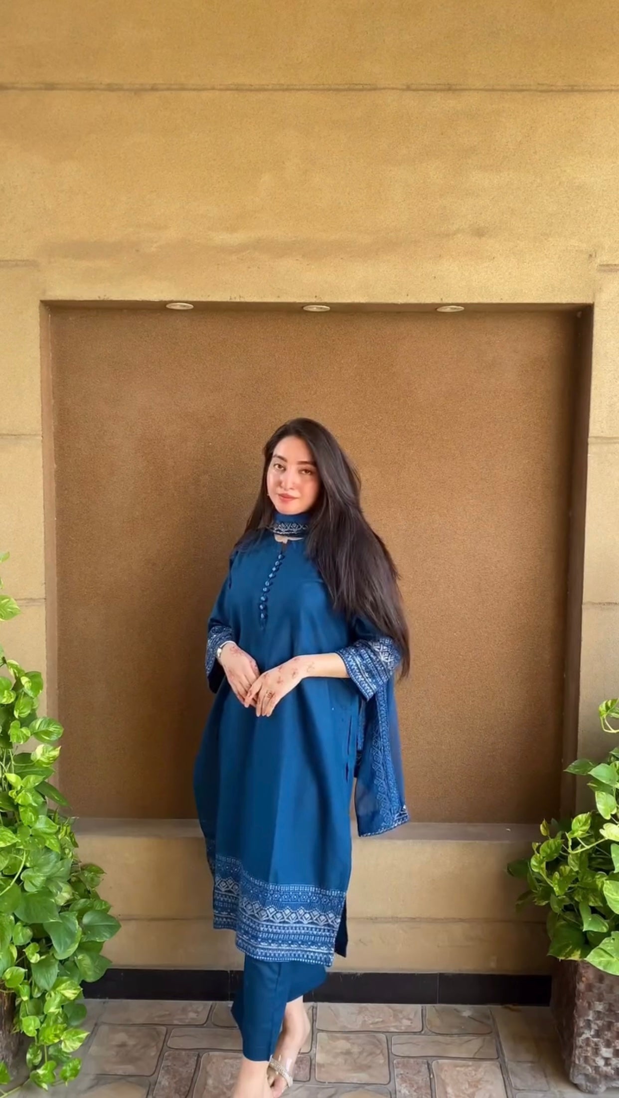 3 Piece Embroidered Lawn Suit – Teal Blue with Dupatta