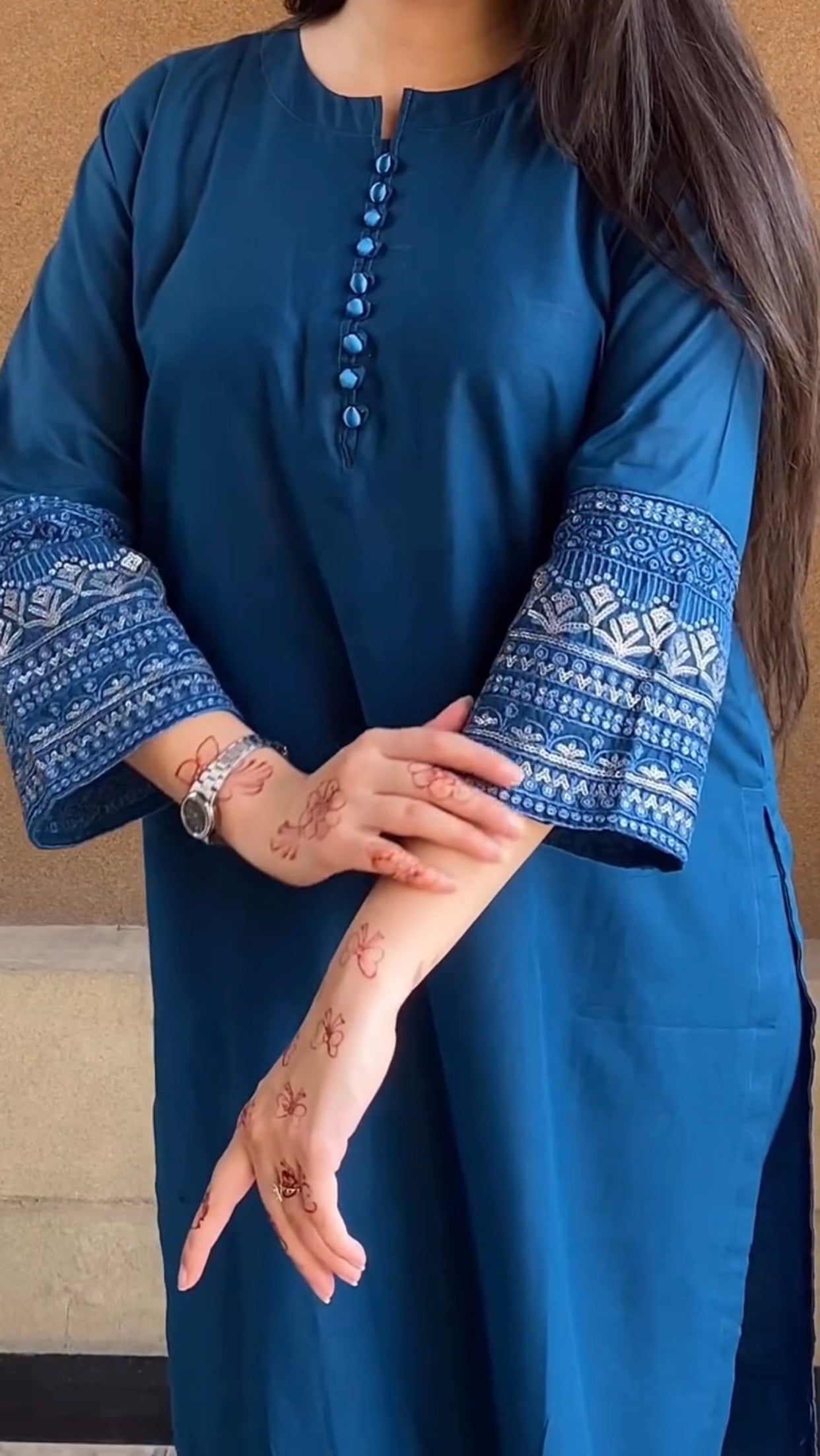 3 Piece Embroidered Lawn Suit – Teal Blue with Dupatta