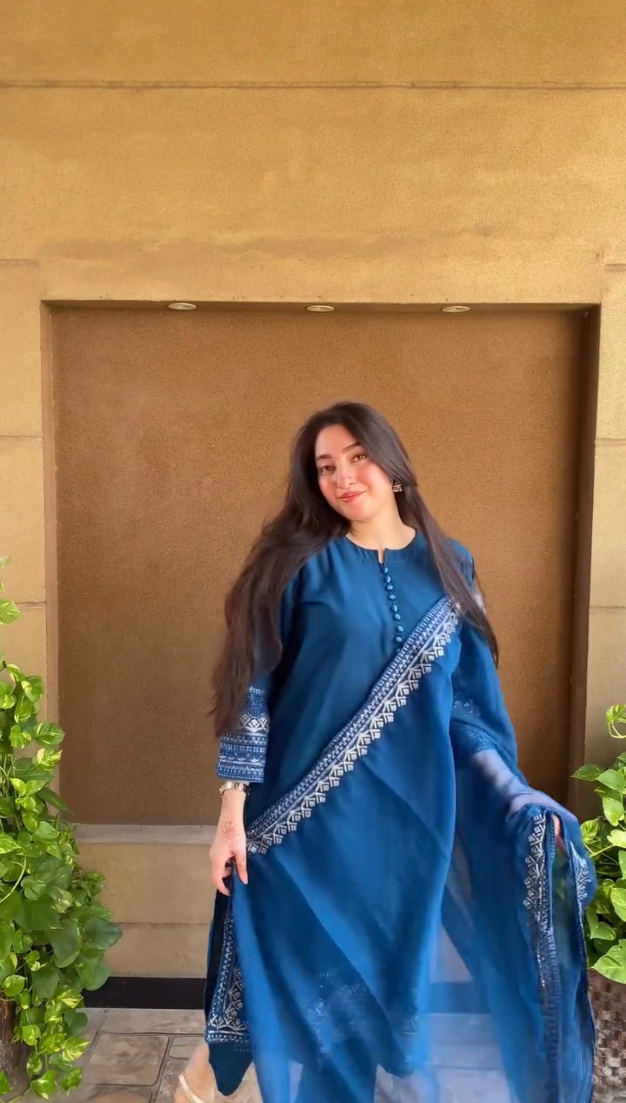 3 Piece Embroidered Lawn Suit – Teal Blue with Dupatta