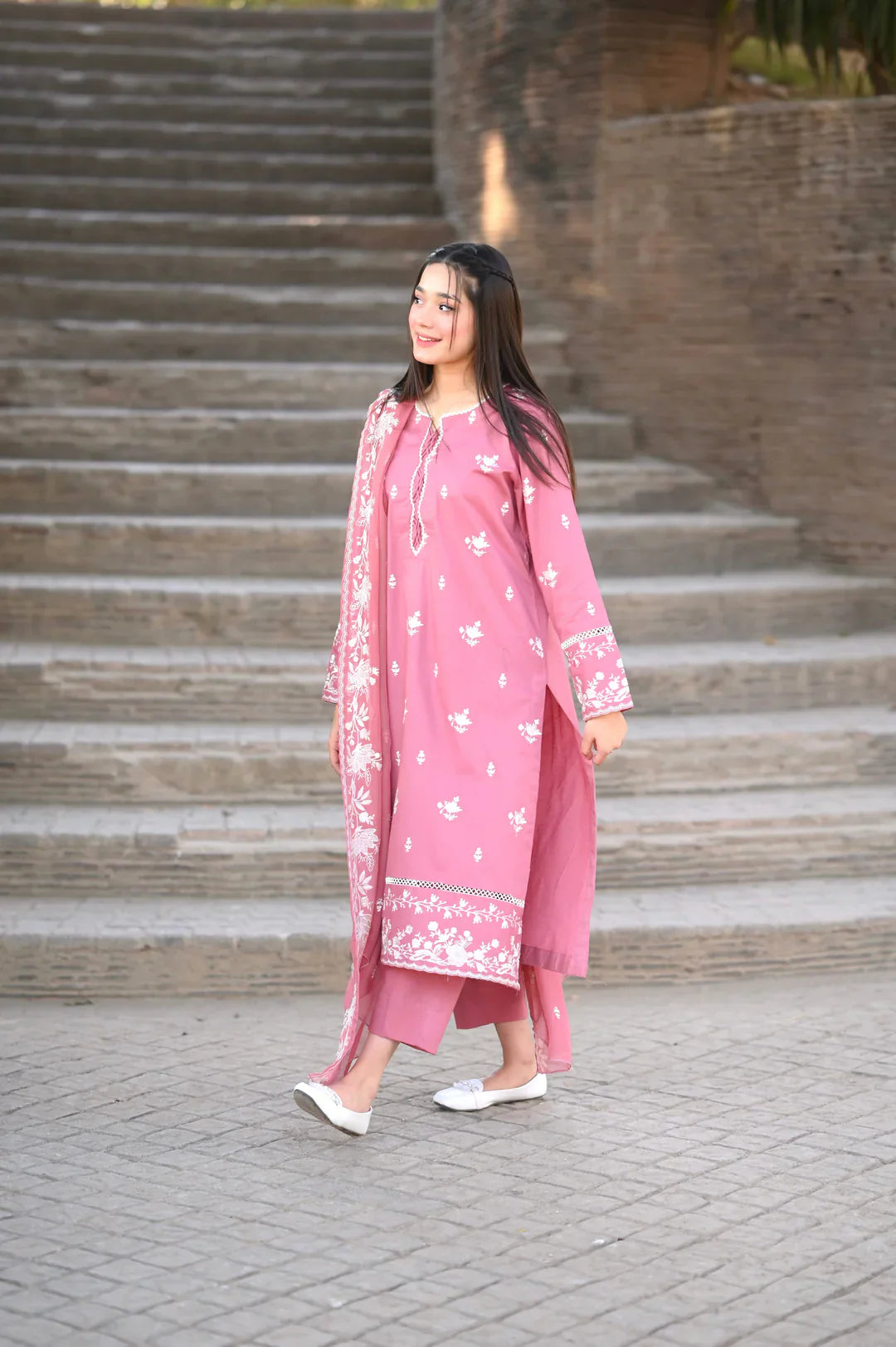 3 Piece Embroidered Lawn Suit – Rose Pink with Chiffon Dupatta
