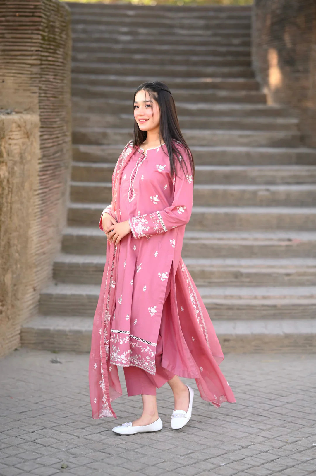 3 Piece Embroidered Lawn Suit – Rose Pink with Chiffon Dupatta