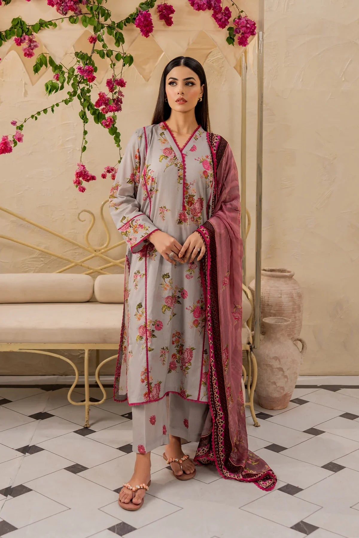 Graceful Grey & Pink Floral Lawn Suit – 3 Piece Summer Essential