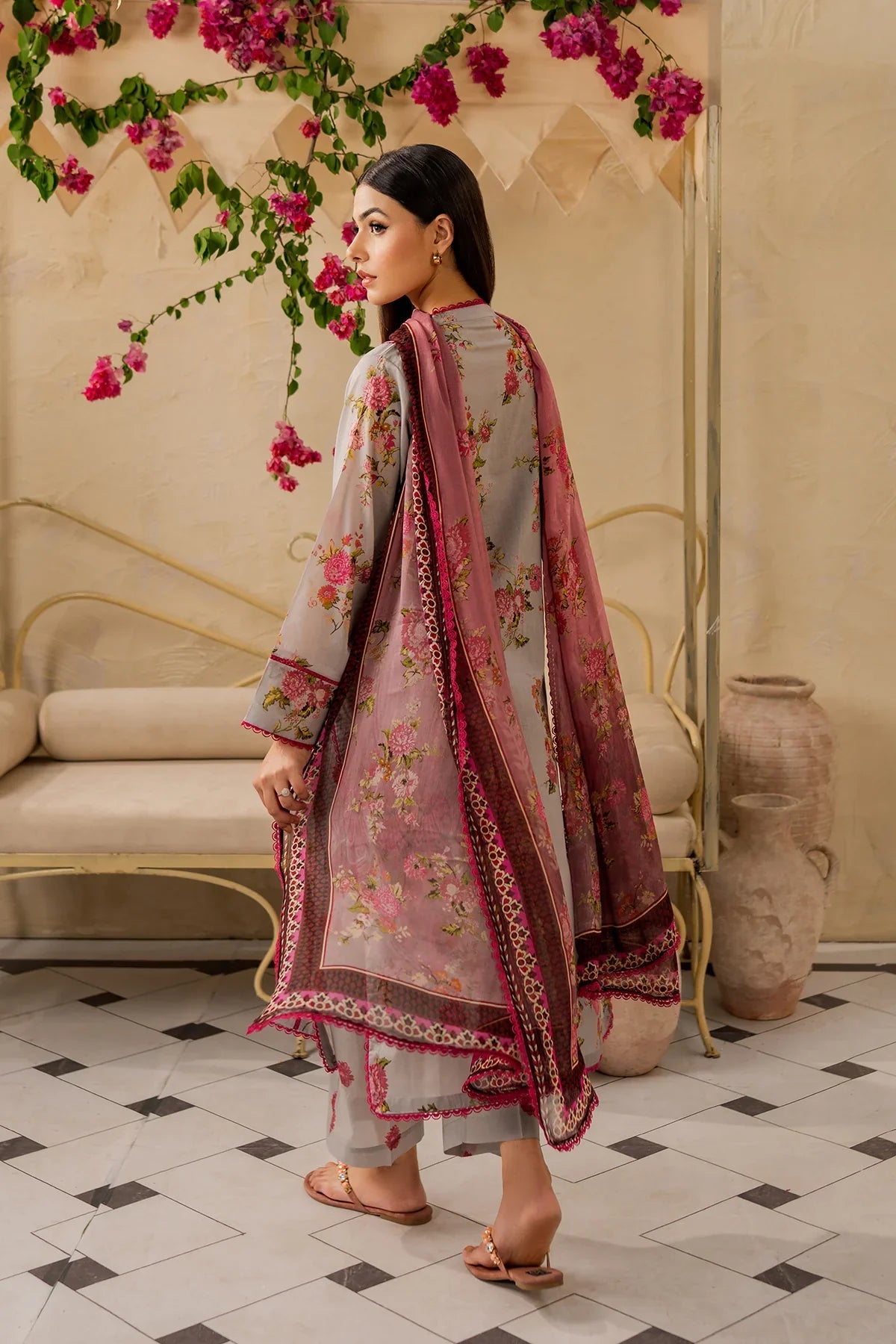 Graceful Grey & Pink Floral Lawn Suit – 3 Piece Summer Essential