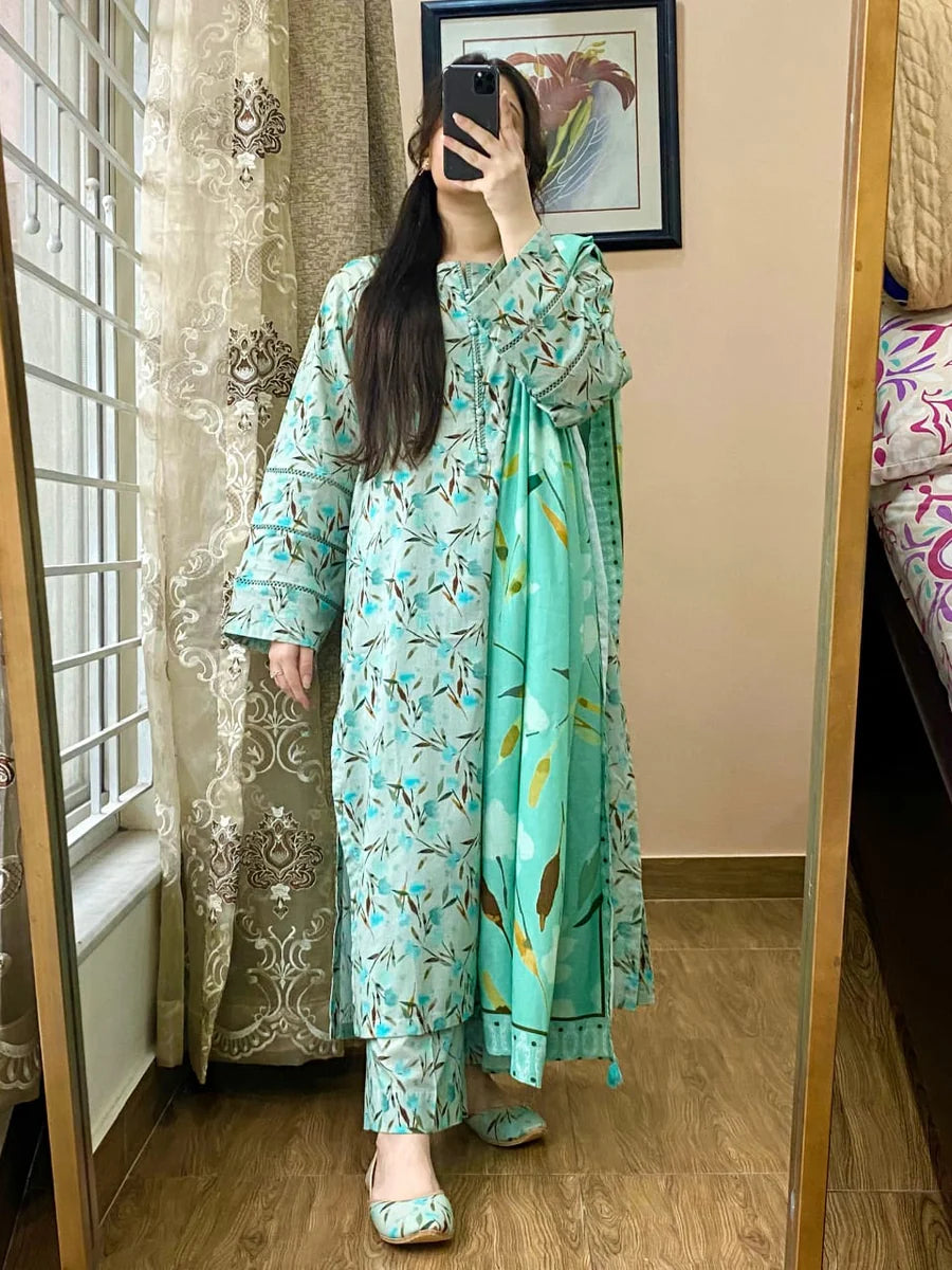 3 Piece Printed Lawn Suit with Dupatta – Mid Season Casual Elegance
