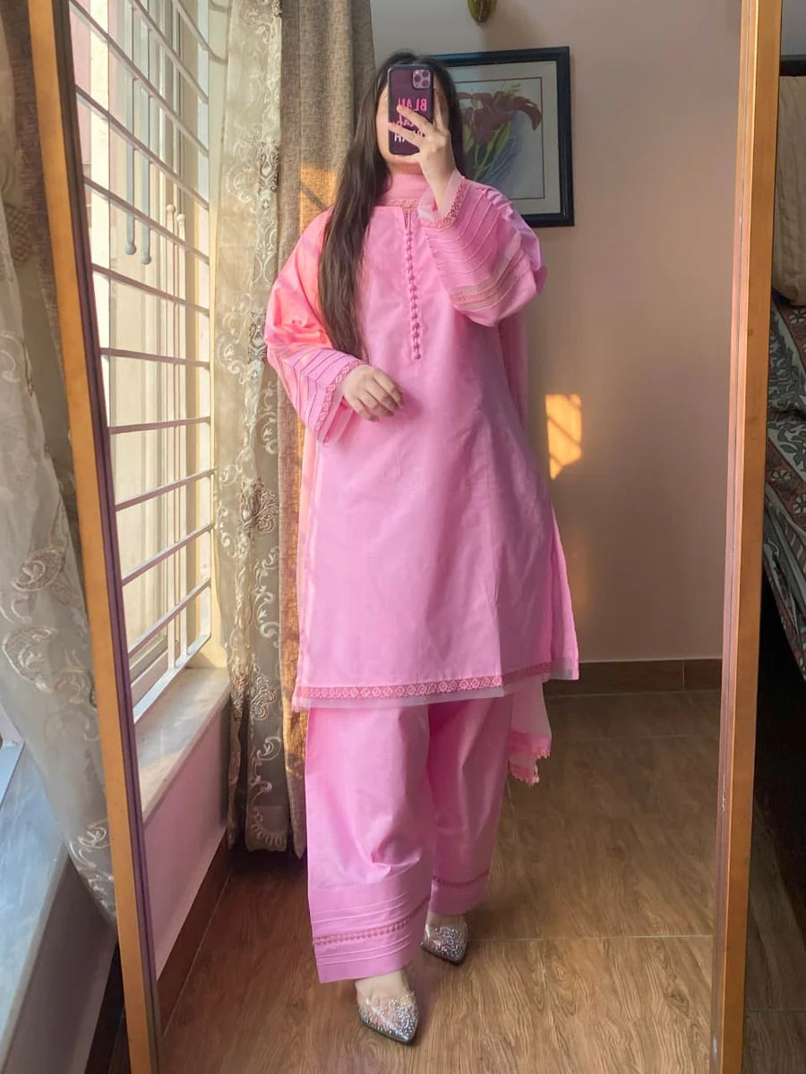 Winter Bliss – Soft Pink Cotton 3-Piece Suit