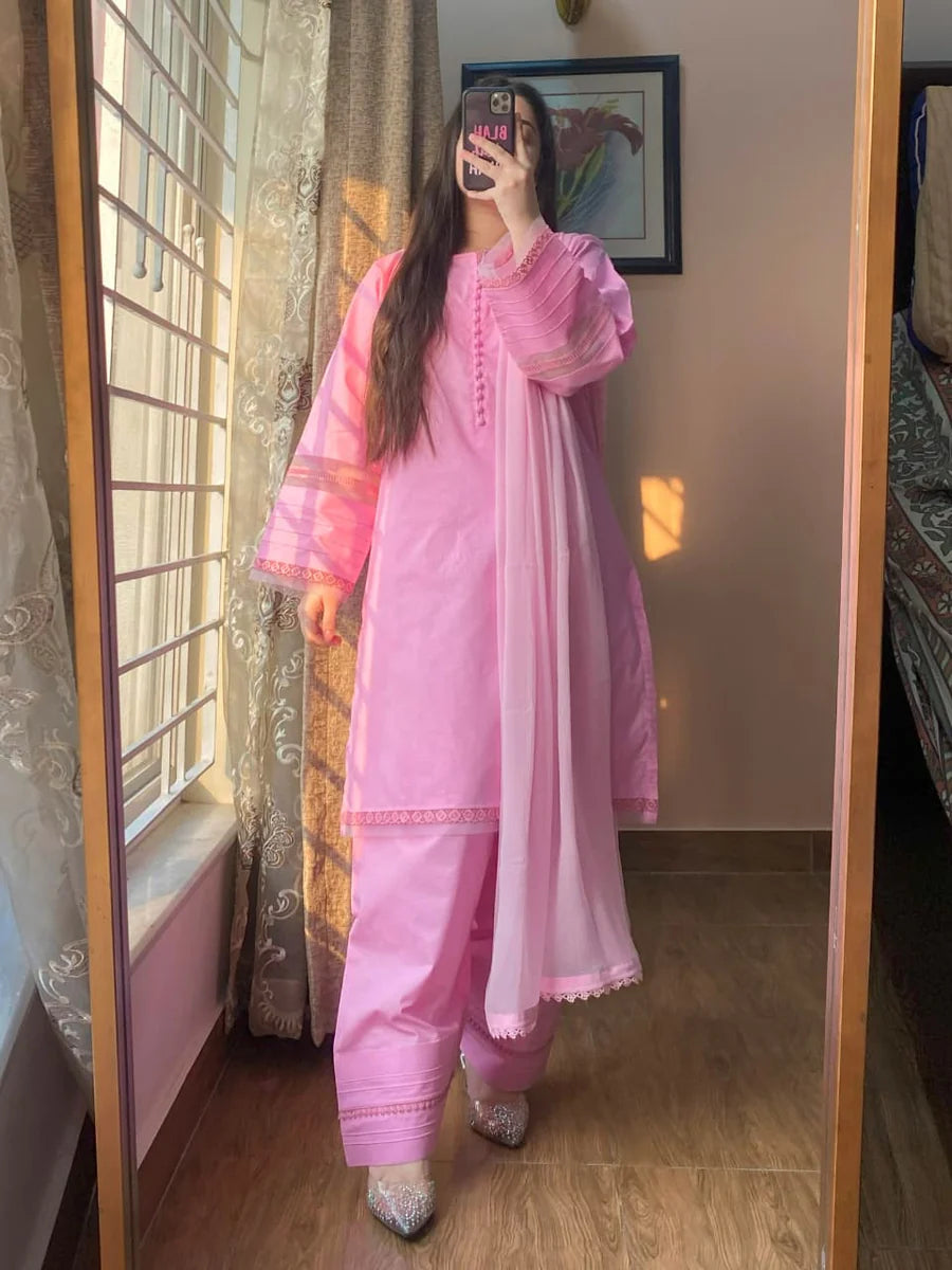 Winter Bliss – Soft Pink Cotton 3-Piece Suit