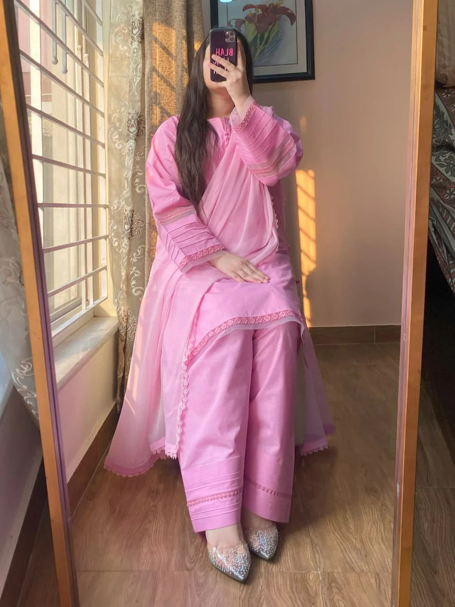 Winter Bliss – Soft Pink Cotton 3-Piece Suit