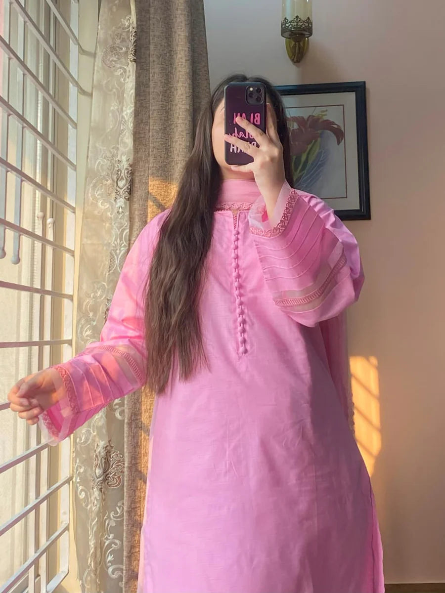 Winter Bliss – Soft Pink Cotton 3-Piece Suit