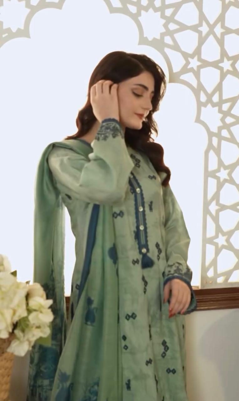 3pcs lawn (mehnaaz)