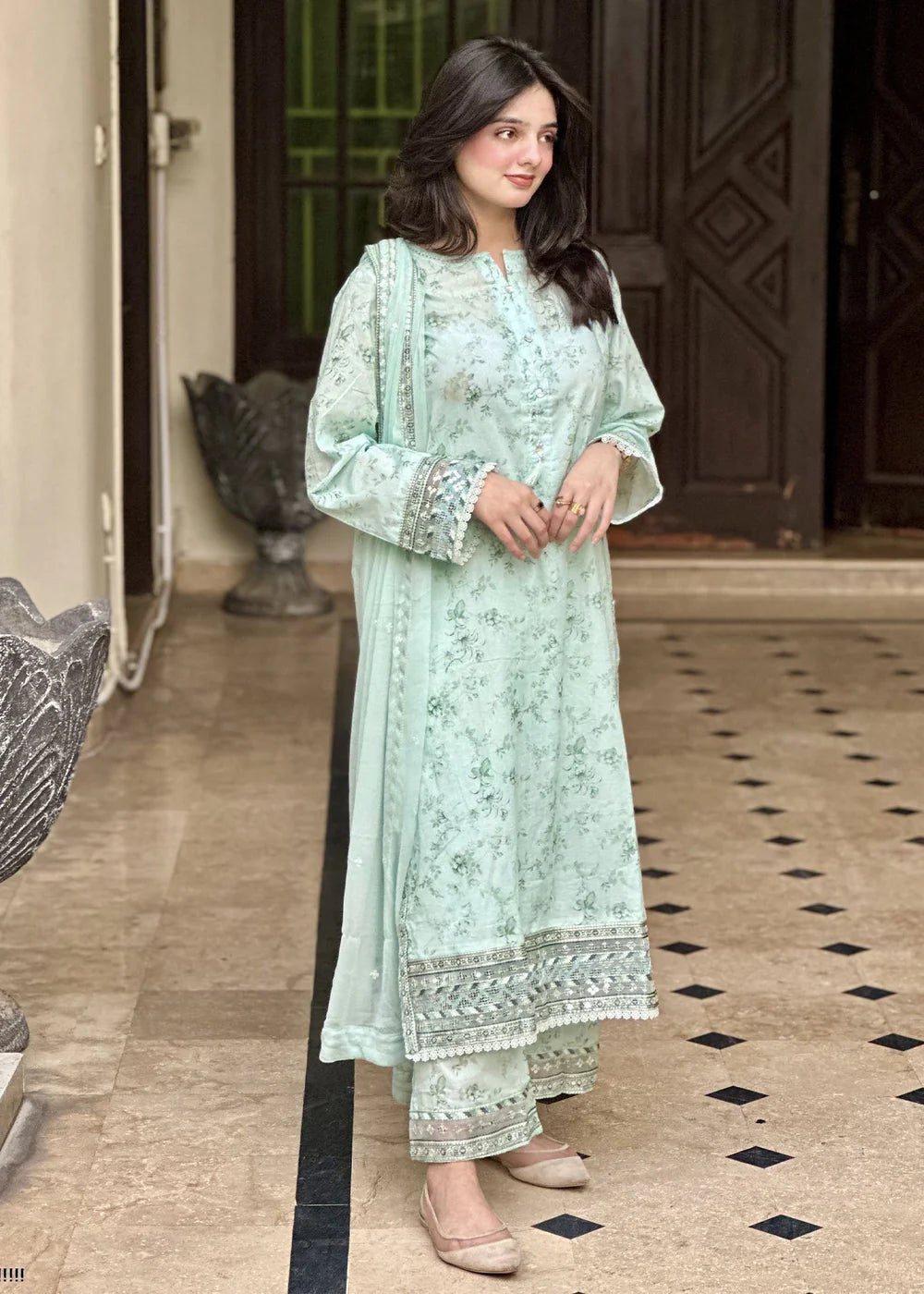 3 Piece Embroidered Lawn Suit