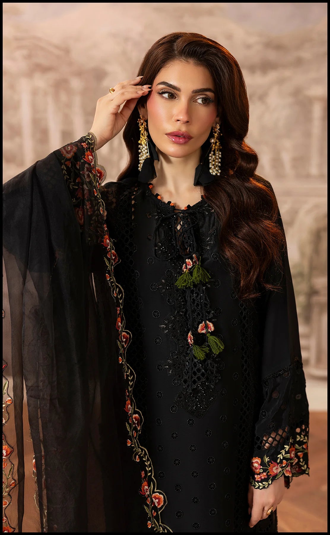 Winter Luxury Embroidered 3 Piece Karandi Suit – Black Rose Elegance
